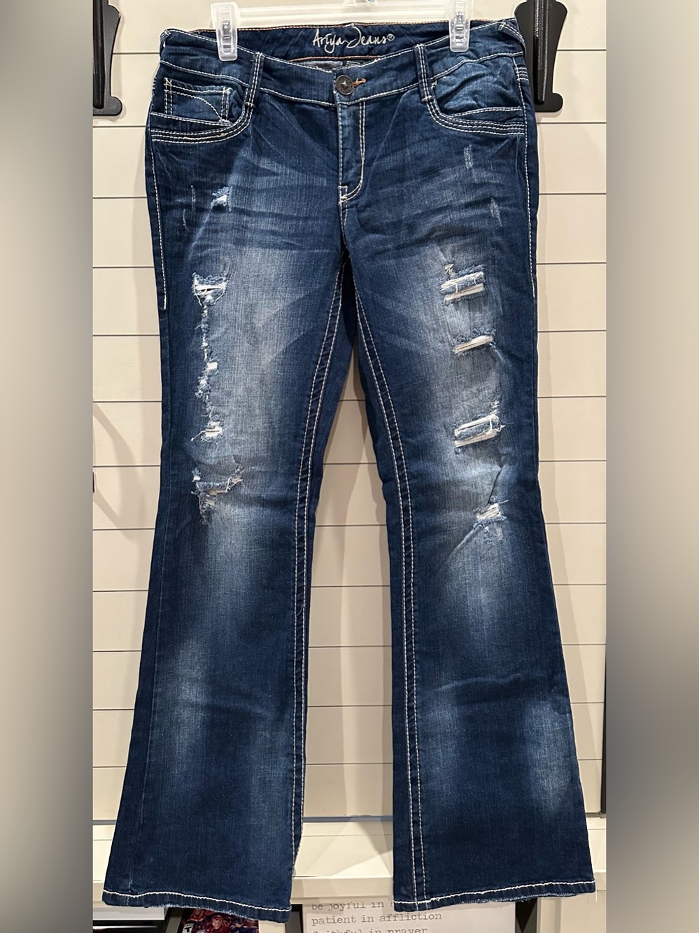 Ariya Jeans Stylish Distressed Dark Blue Women’s Embellished Jeans - 11/12